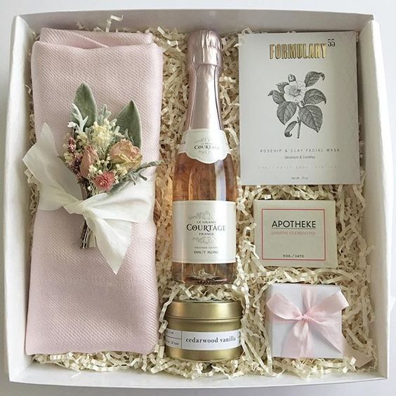 unique-bridesmaid-gifts-to-show-your-bffs-how-much-you-care