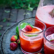 La presentación de las aguas frescas es importante para la bodas Mexicanas.