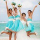 Como elegir los vestidos para damas de honor perfectos para una boda en la playa. Azul tiffany con sashes en marfil de Alfred Angelo. Fotografia de jfhanniganphoto