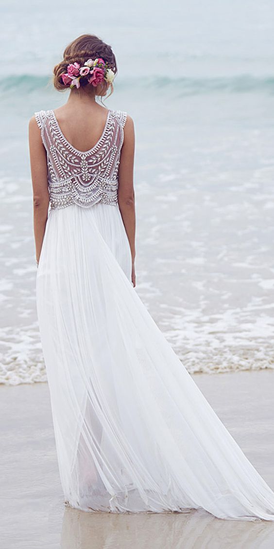 dress for wedding party on the beach