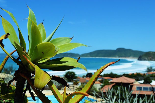 Playa de Buzios, Brasil. Un destino favorito de las parejas en luna de miel.