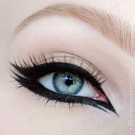 Cat Eye Makeup: How To Do Cat Eyes Step by Step in Minutes!