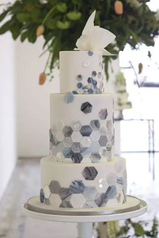 https://bodasyweddings.com/wp-content/uploads/2017/04/Marble-cakes.jpg