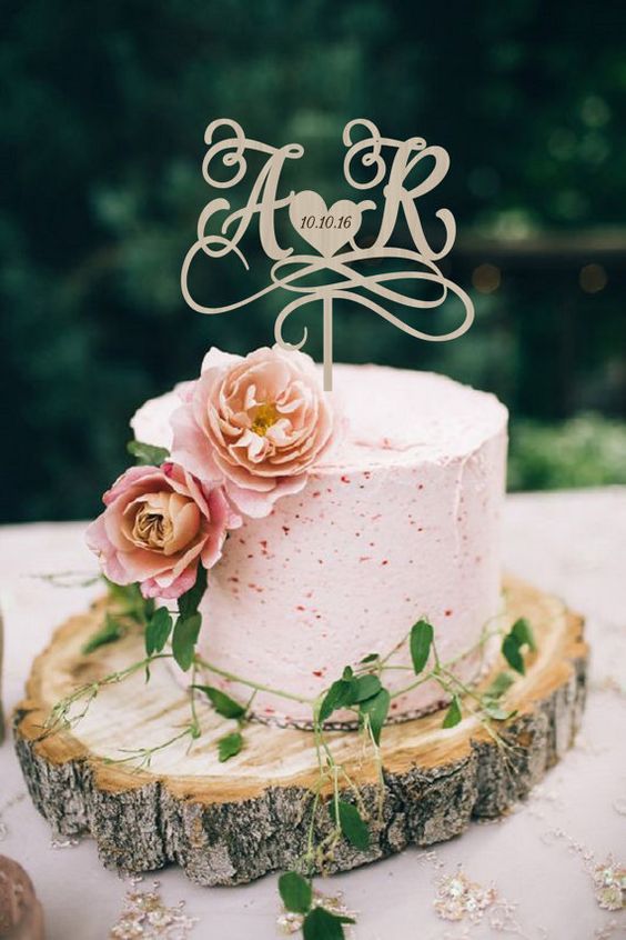 Personalized wedding cake toppers. Monograms.