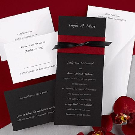 How Bilingual Wedding Invitations Can Keep You Out of Trouble