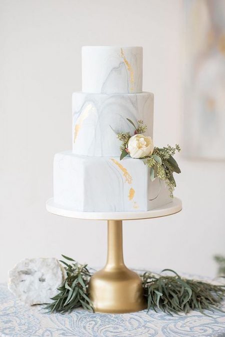 Wedding Cake Trends That Will Have You Drooling in No Time