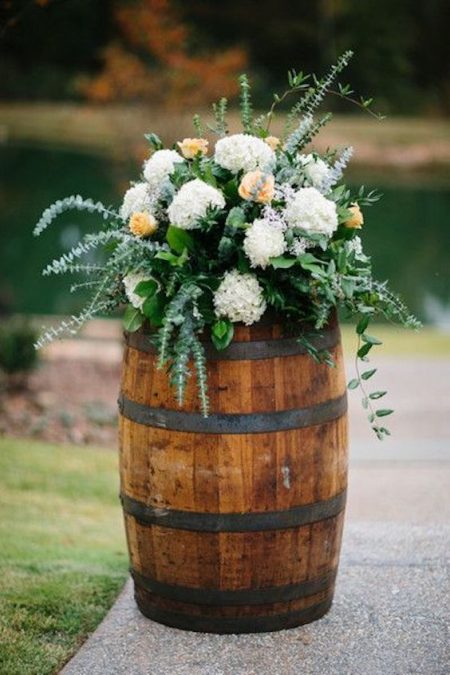 43 Vineyard Wedding Ideas to Plan Your Winery Reception