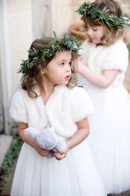 Because dreams are made of this... Lovely winter flower girls. Wedding Photography: Nicola And Glen.