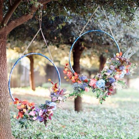 Giant Wedding Wreaths: How-Tos on a Budget for The New Decor Trend