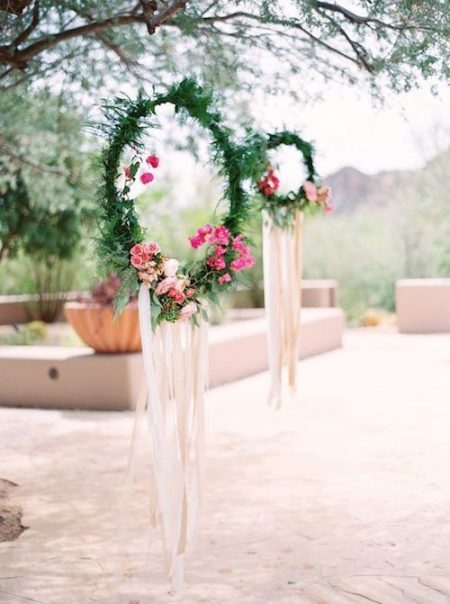 Giant Wedding Wreaths: How-Tos on a Budget for The New Decor Trend